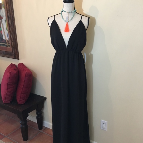 Tobi Dresses & Skirts - Tobi Maxi dress in black; NWT